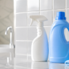 detergent suprafete